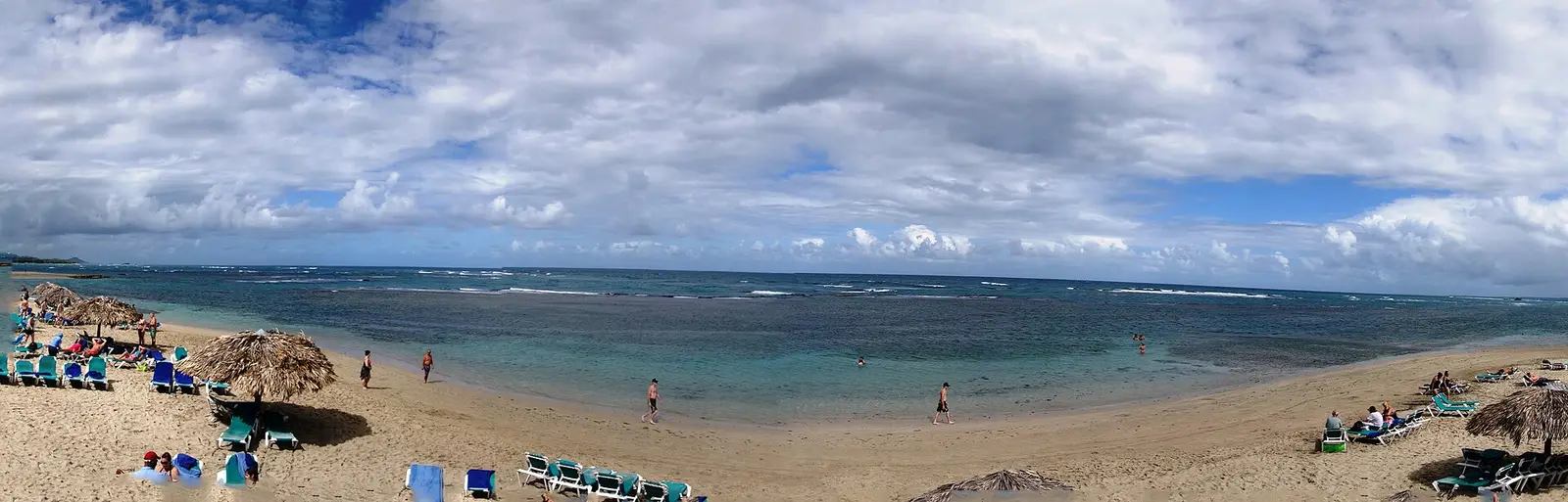 Long sandy beach on the Costa Daurada
