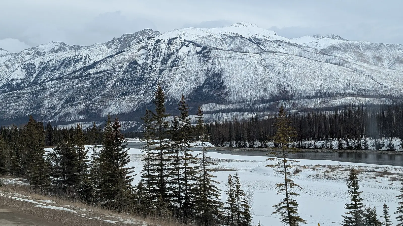 Maligne Lake and Spirit Island in Jasper National Park